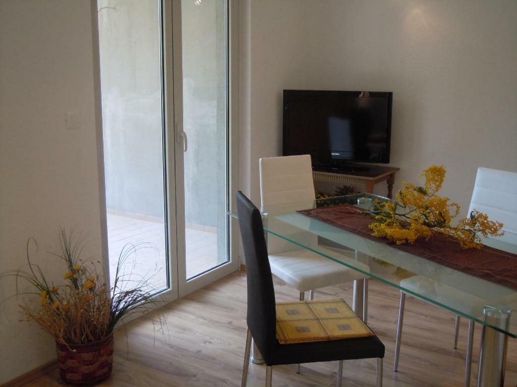 Apartmán Tri Sestrice *